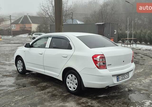 Белый Равон R4, объемом двигателя 1.49 л и пробегом 153 тыс. км за 6650 $, фото 4 на Automoto.ua