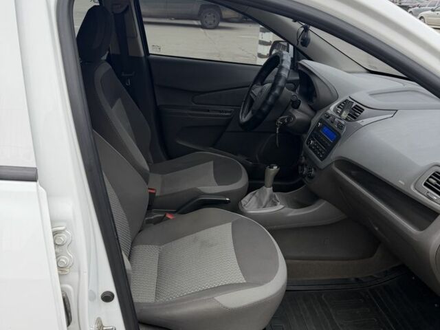 Білий Равон R4, об'ємом двигуна 1.5 л та пробігом 122 тис. км за 6300 $, фото 12 на Automoto.ua