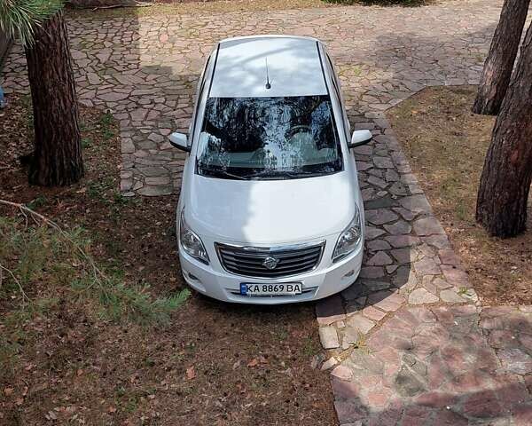 Белый Равон R4, объемом двигателя 1.49 л и пробегом 100 тыс. км за 9800 $, фото 11 на Automoto.ua