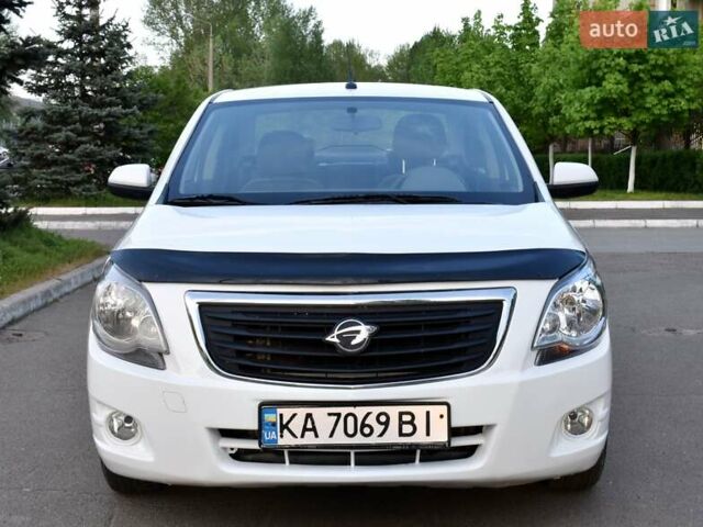 Белый Равон R4, объемом двигателя 1.49 л и пробегом 141 тыс. км за 6500 $, фото 2 на Automoto.ua