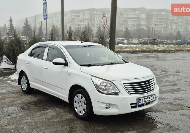 Белый Равон R4, объемом двигателя 1.49 л и пробегом 153 тыс. км за 6650 $, фото 8 на Automoto.ua