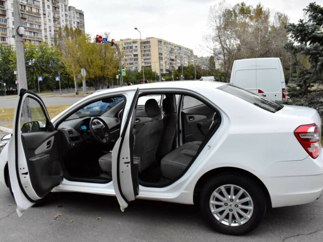 Белый Равон R4, объемом двигателя 1.5 л и пробегом 87 тыс. км за 6700 $, фото 15 на Automoto.ua