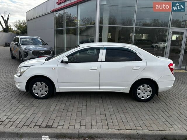 Білий Равон R4, об'ємом двигуна 1.5 л та пробігом 165 тис. км за 5999 $, фото 4 на Automoto.ua