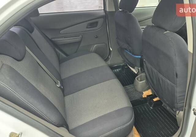 Белый Равон R4, объемом двигателя 1.49 л и пробегом 153 тыс. км за 6650 $, фото 14 на Automoto.ua