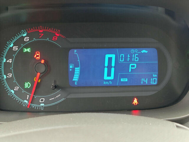 Білий Равон R4, об'ємом двигуна 15 л та пробігом 100 тис. км за 8300 $, фото 15 на Automoto.ua