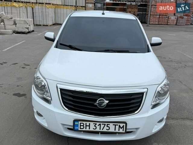 Белый Равон R4, объемом двигателя 1.5 л и пробегом 122 тыс. км за 5300 $, фото 6 на Automoto.ua