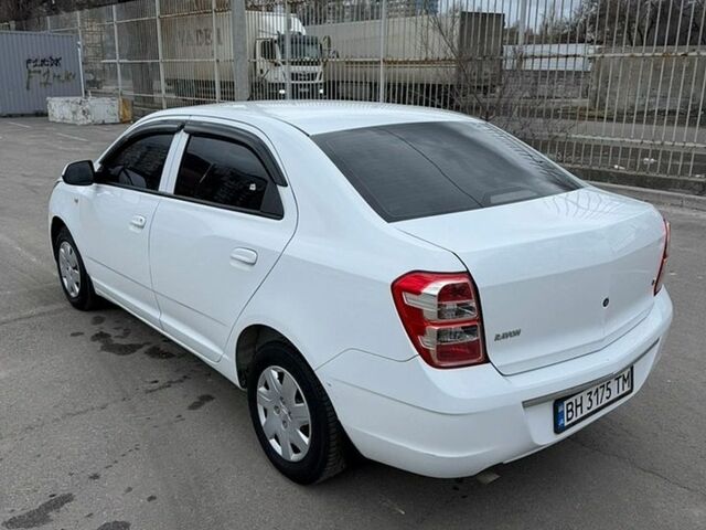 Білий Равон R4, об'ємом двигуна 1.5 л та пробігом 122 тис. км за 5300 $, фото 4 на Automoto.ua