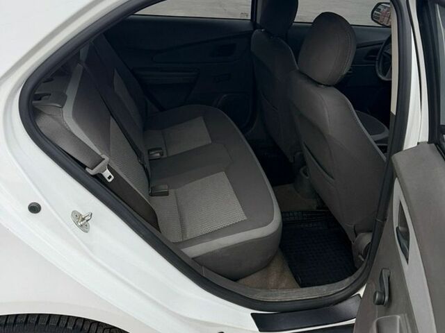 Белый Равон R4, объемом двигателя 1.5 л и пробегом 122 тыс. км за 5300 $, фото 11 на Automoto.ua