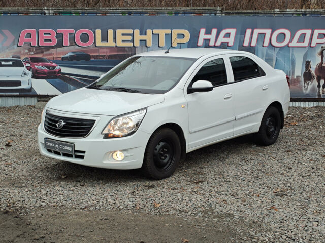 Білий Равон R4, об'ємом двигуна 15 л та пробігом 100 тис. км за 8300 $, фото 2 на Automoto.ua