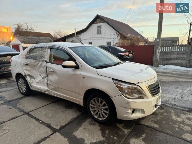 Білий Равон R4, об'ємом двигуна 1.5 л та пробігом 90 тис. км за 2700 $, фото 4 на Automoto.ua