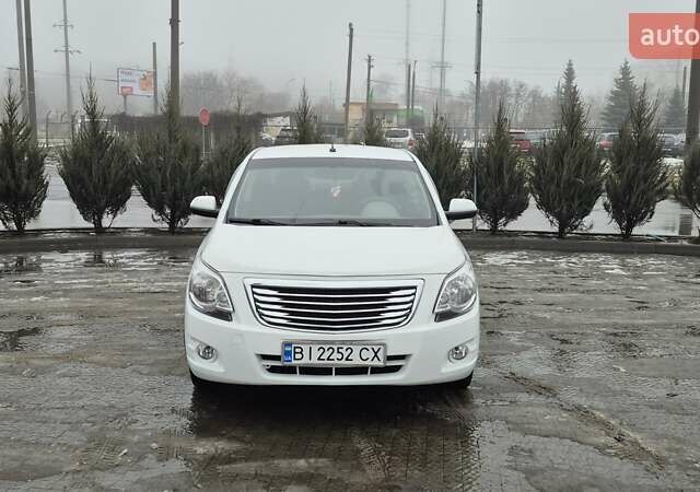 Белый Равон R4, объемом двигателя 1.49 л и пробегом 153 тыс. км за 6650 $, фото 1 на Automoto.ua