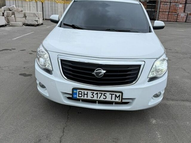 Белый Равон R4, объемом двигателя 1.5 л и пробегом 122 тыс. км за 5300 $, фото 7 на Automoto.ua