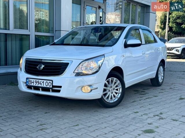 Білий Равон R4, об'ємом двигуна 1.49 л та пробігом 45 тис. км за 6999 $, фото 1 на Automoto.ua