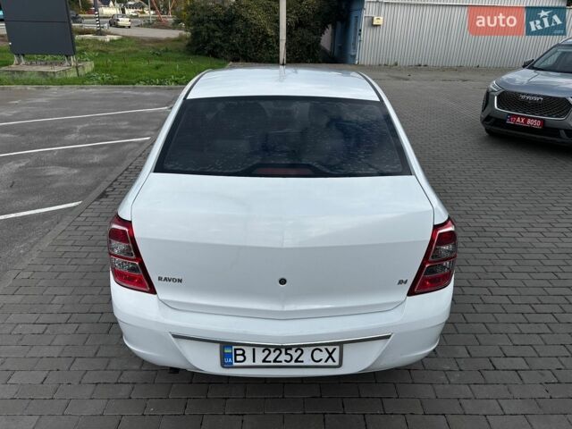 Білий Равон R4, об'ємом двигуна 1.5 л та пробігом 165 тис. км за 5999 $, фото 7 на Automoto.ua