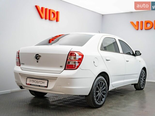 Білий Равон R4, об'ємом двигуна 1.5 л та пробігом 39 тис. км за 8814 $, фото 1 на Automoto.ua