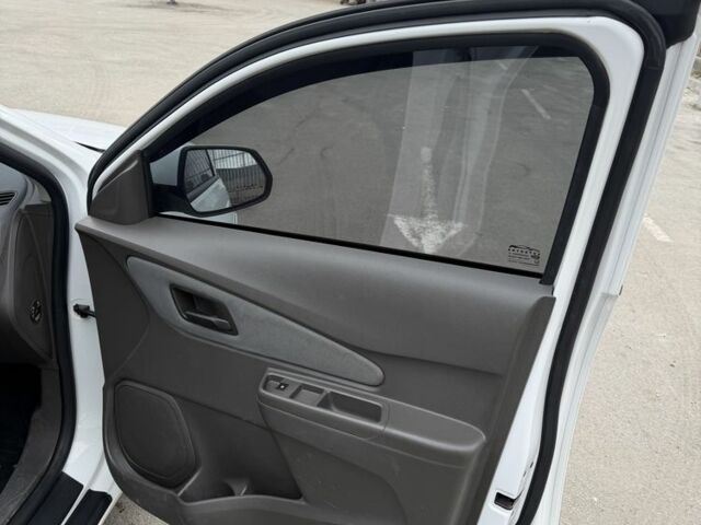 Білий Равон R4, об'ємом двигуна 1.5 л та пробігом 122 тис. км за 6300 $, фото 10 на Automoto.ua