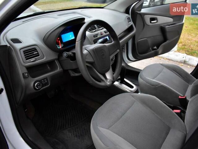 Білий Равон R4, об'ємом двигуна 1.49 л та пробігом 87 тис. км за 6700 $, фото 10 на Automoto.ua