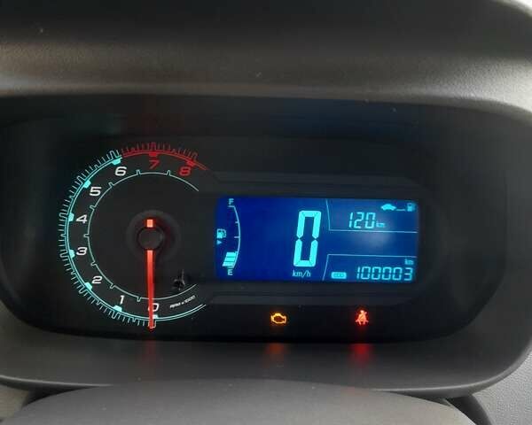 Бежевый Равон R4, объемом двигателя 1.49 л и пробегом 100 тыс. км за 6800 $, фото 8 на Automoto.ua