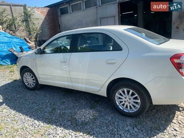 Бежевий Равон R4, об'ємом двигуна 1.5 л та пробігом 57 тис. км за 6483 $, фото 3 на Automoto.ua