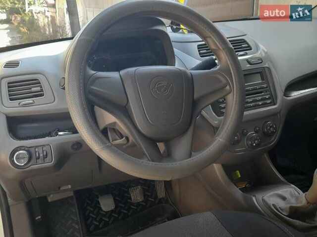 Бежевый Равон R4, объемом двигателя 1.49 л и пробегом 100 тыс. км за 6800 $, фото 4 на Automoto.ua