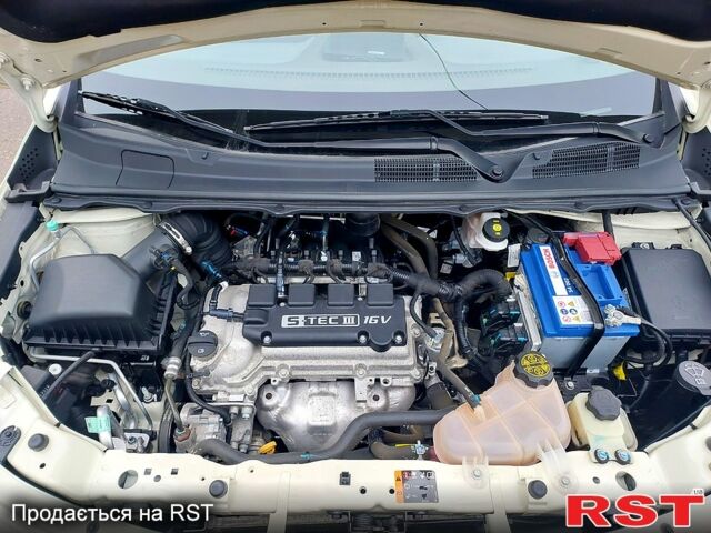 Бежевий Равон R4, об'ємом двигуна 1.5 л та пробігом 19 тис. км за 7999 $, фото 8 на Automoto.ua