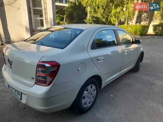 Бежевый Равон R4, объемом двигателя 1.49 л и пробегом 100 тыс. км за 6800 $, фото 2 на Automoto.ua