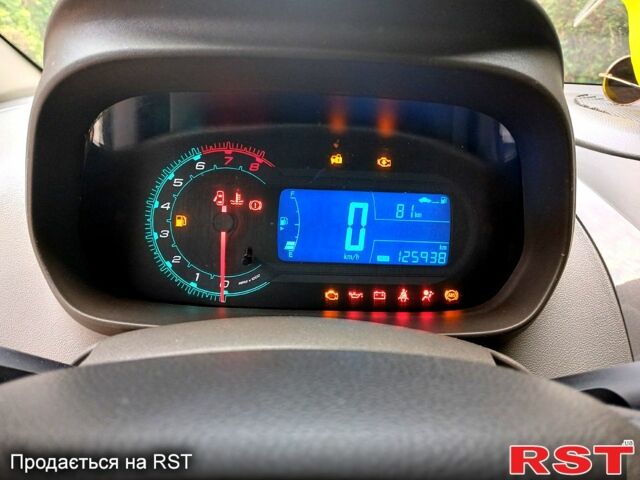 Бежевый Равон R4, объемом двигателя 1.5 л и пробегом 126 тыс. км за 6500 $, фото 6 на Automoto.ua