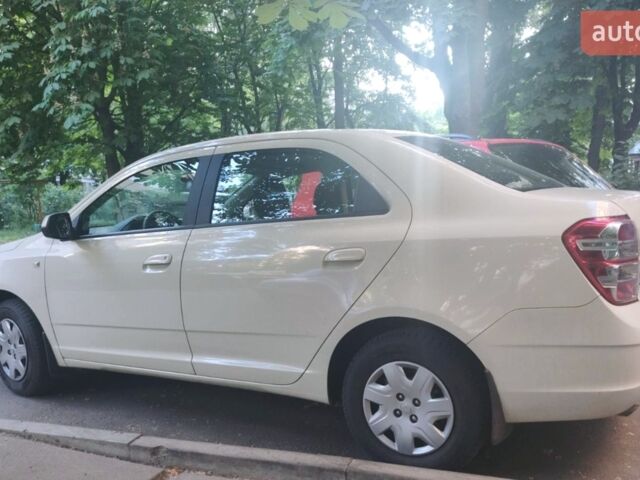 Бежевый Равон R4, объемом двигателя 1.49 л и пробегом 44 тыс. км за 8300 $, фото 1 на Automoto.ua