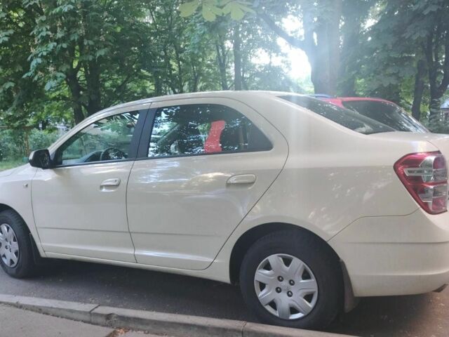 Бежевий Равон R4, об'ємом двигуна 1.5 л та пробігом 44 тис. км за 8000 $, фото 1 на Automoto.ua