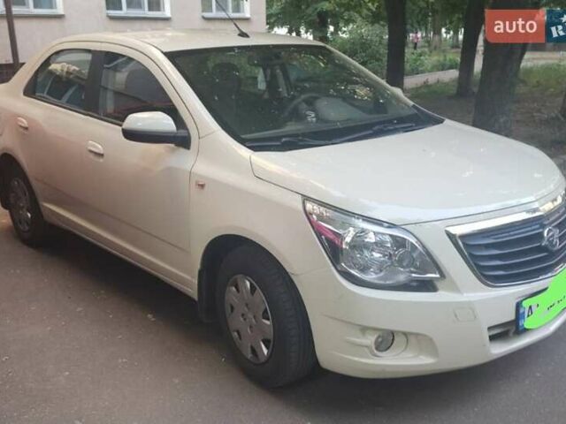 Бежевий Равон R4, об'ємом двигуна 1.49 л та пробігом 44 тис. км за 8800 $, фото 4 на Automoto.ua