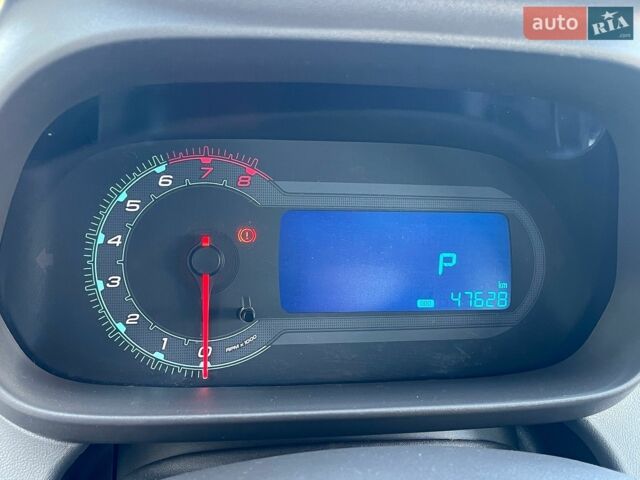 Бежевий Равон R4, об'ємом двигуна 1.49 л та пробігом 47 тис. км за 8000 $, фото 6 на Automoto.ua