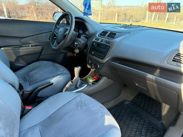 Чорний Равон R4, об'ємом двигуна 1.5 л та пробігом 64 тис. км за 7700 $, фото 32 на Automoto.ua