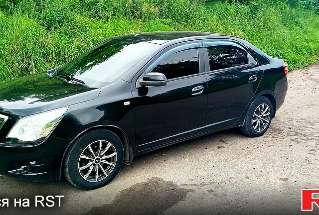 Черный Равон R4, объемом двигателя 1.5 л и пробегом 97 тыс. км за 6000 $, фото 1 на Automoto.ua