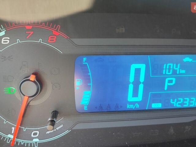 Чорний Равон R4, об'ємом двигуна 1.49 л та пробігом 44 тис. км за 8100 $, фото 1 на Automoto.ua