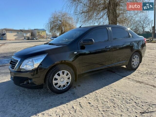 Чорний Равон R4, об'ємом двигуна 1.5 л та пробігом 64 тис. км за 7700 $, фото 2 на Automoto.ua