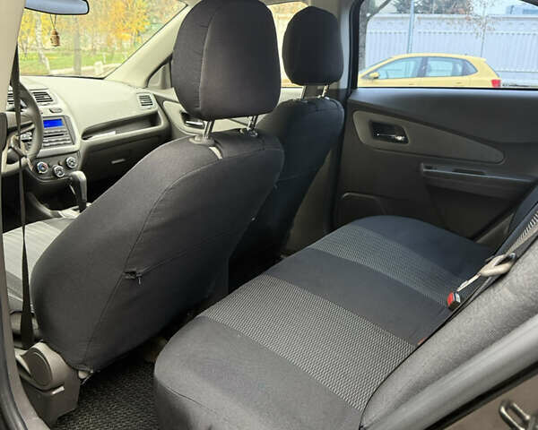 Черный Равон R4, объемом двигателя 1.49 л и пробегом 38 тыс. км за 8600 $, фото 1 на Automoto.ua