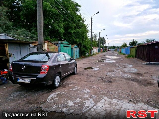 Коричневий Равон R4, об'ємом двигуна 1.5 л та пробігом 48 тис. км за 7500 $, фото 1 на Automoto.ua