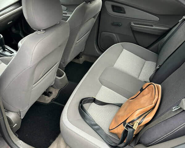 Коричневый Равон R4, объемом двигателя 1.5 л и пробегом 100 тыс. км за 5550 $, фото 7 на Automoto.ua