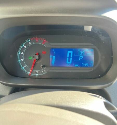 Коричневий Равон R4, об'ємом двигуна 1.49 л та пробігом 75 тис. км за 6700 $, фото 2 на Automoto.ua