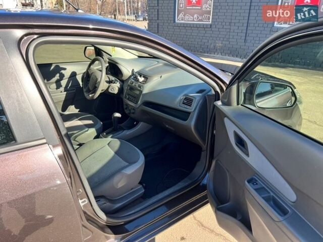 Коричневий Равон R4, об'ємом двигуна 1.49 л та пробігом 75 тис. км за 6700 $, фото 13 на Automoto.ua