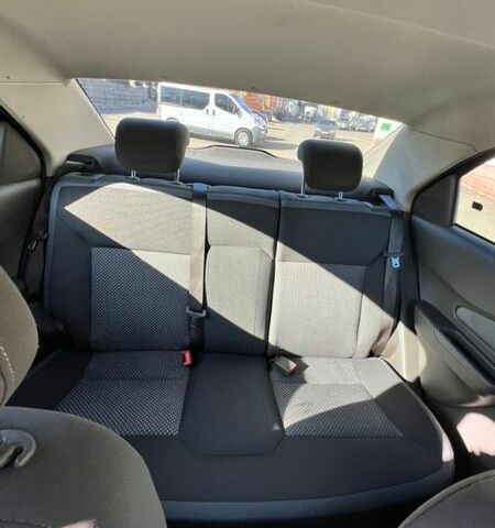 Коричневий Равон R4, об'ємом двигуна 1.49 л та пробігом 75 тис. км за 6700 $, фото 12 на Automoto.ua