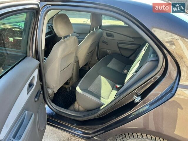 Коричневий Равон R4, об'ємом двигуна 1.49 л та пробігом 75 тис. км за 6700 $, фото 16 на Automoto.ua