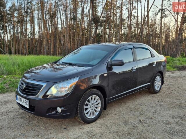Коричневий Равон R4, об'ємом двигуна 1.49 л та пробігом 156 тис. км за 7100 $, фото 1 на Automoto.ua