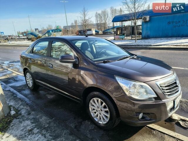 Коричневий Равон R4, об'ємом двигуна 1.49 л та пробігом 250 тис. км за 5000 $, фото 6 на Automoto.ua