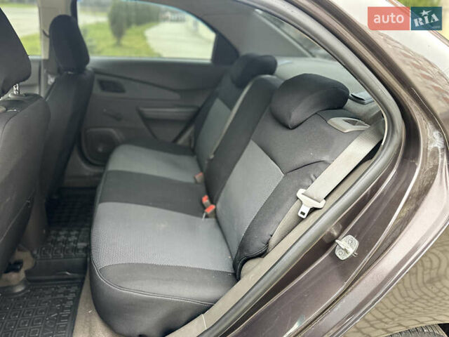 Коричневый Равон R4, объемом двигателя 1.49 л и пробегом 200 тыс. км за 3999 $, фото 19 на Automoto.ua