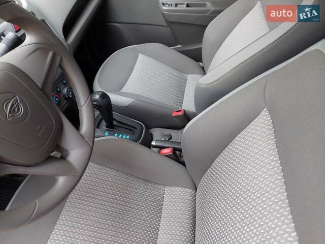 Коричневий Равон R4, об'ємом двигуна 1.49 л та пробігом 37 тис. км за 10500 $, фото 1 на Automoto.ua