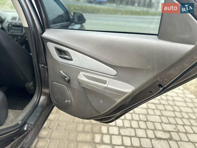 Коричневый Равон R4, объемом двигателя 1.49 л и пробегом 200 тыс. км за 3999 $, фото 21 на Automoto.ua