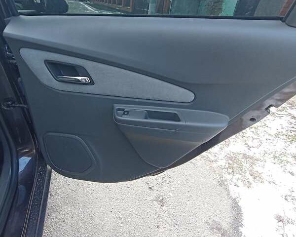 Коричневый Равон R4, объемом двигателя 1.49 л и пробегом 30 тыс. км за 9000 $, фото 16 на Automoto.ua