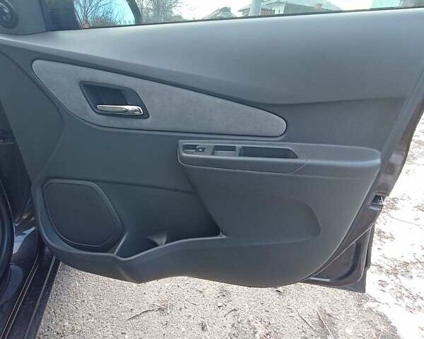 Коричневый Равон R4, объемом двигателя 1.49 л и пробегом 30 тыс. км за 9000 $, фото 15 на Automoto.ua