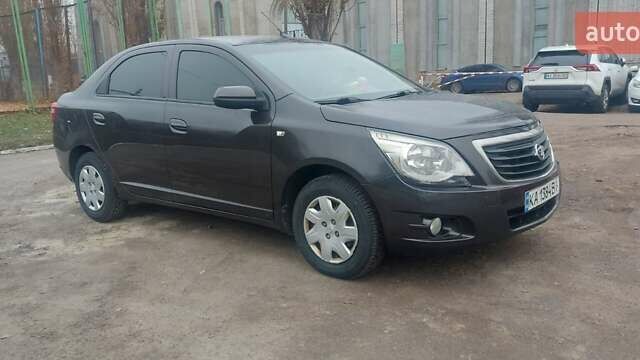 Коричневый Равон R4, объемом двигателя 1.49 л и пробегом 102 тыс. км за 6700 $, фото 6 на Automoto.ua